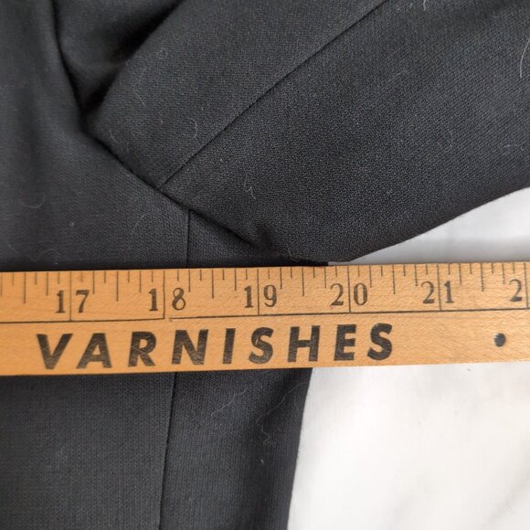 Zara Man Black Blazer Minimal Basics, Size 38 - Picture 6 of 8